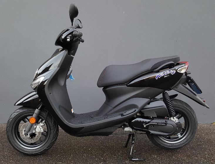 YAMAHA YN50 FU Neos4