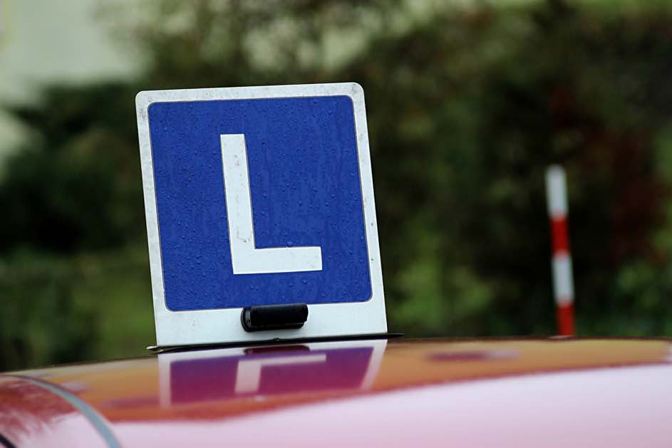 The Lernfahrausweis - now you may drive in Switzerland with the blue L