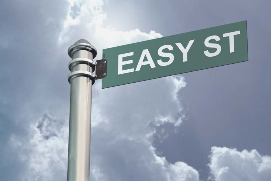 Is an automatic easier? Does it make more sense to learn to drive in an automatic?
