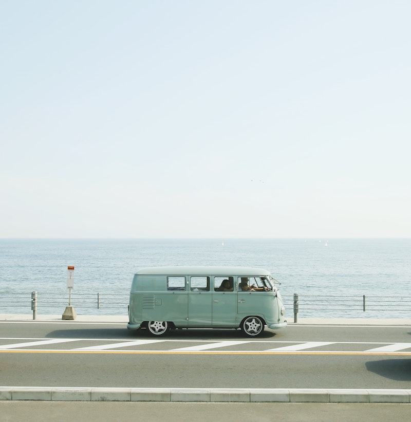 The unlimited driving licence - goal reached on the road to your licence: after the probationary licence comes the definitive one